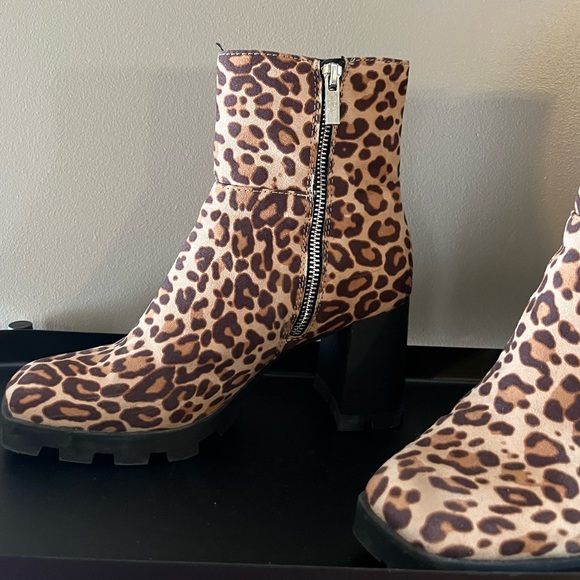 Design lab leopard boots - Picture 3 of 3